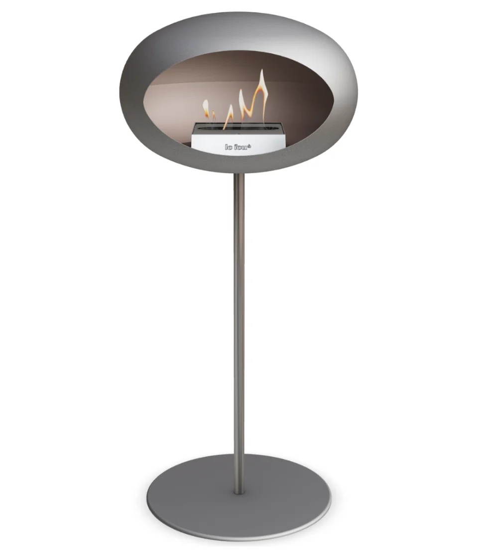 Minimalistic steel fireplace 